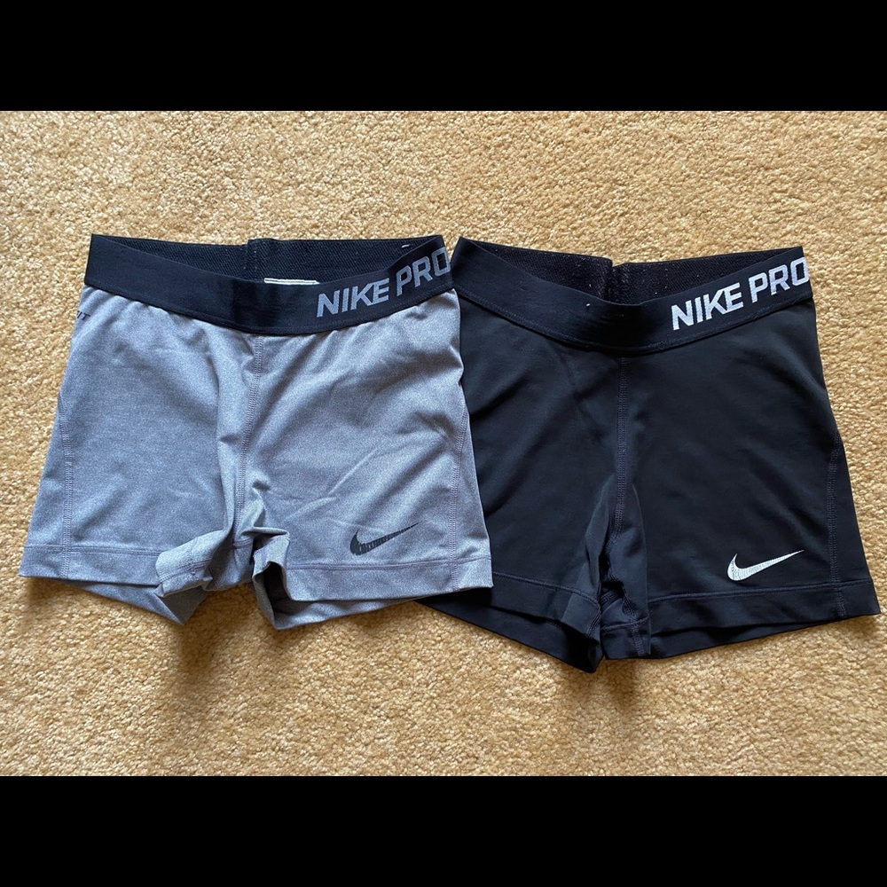 Women’s Nike Pro Short Duo